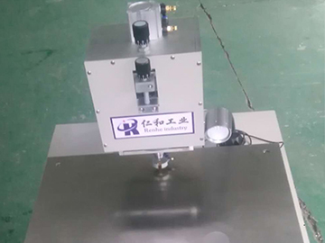 新疆客户石墨烯专用铣靶机